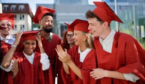 11月海馬之星：攬見星辰大海，做留學(xué)生的領(lǐng)路人