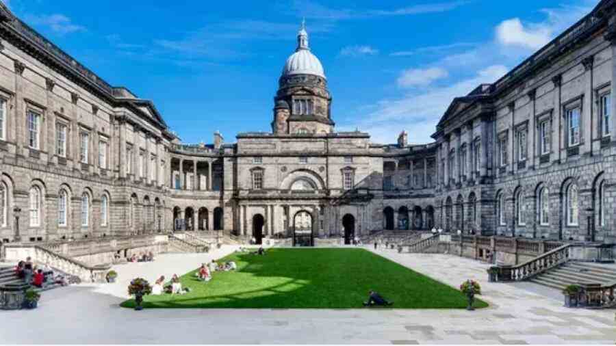 愛丁堡大學補考掛科怎么申訴